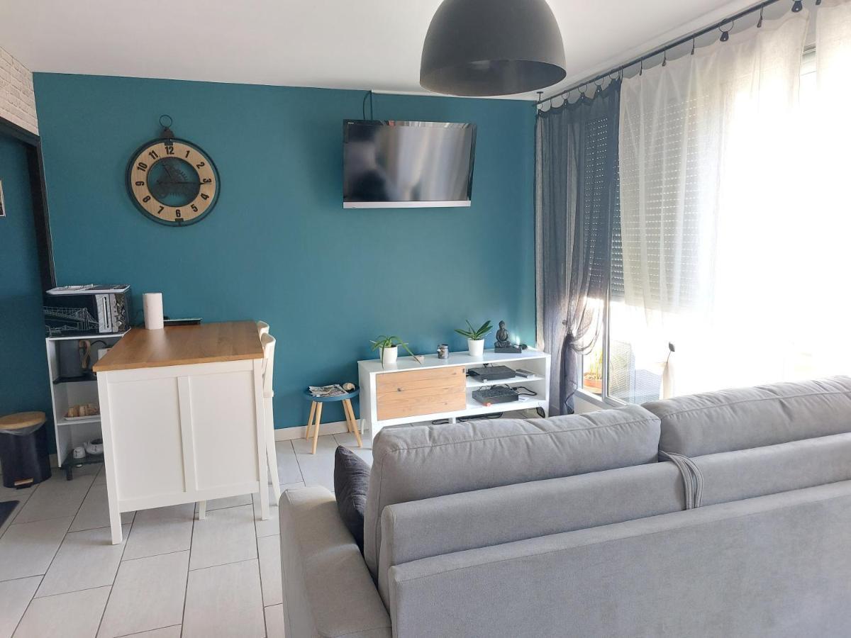 Studio Sur Les Rives D'Allier Moulins  Exterior foto